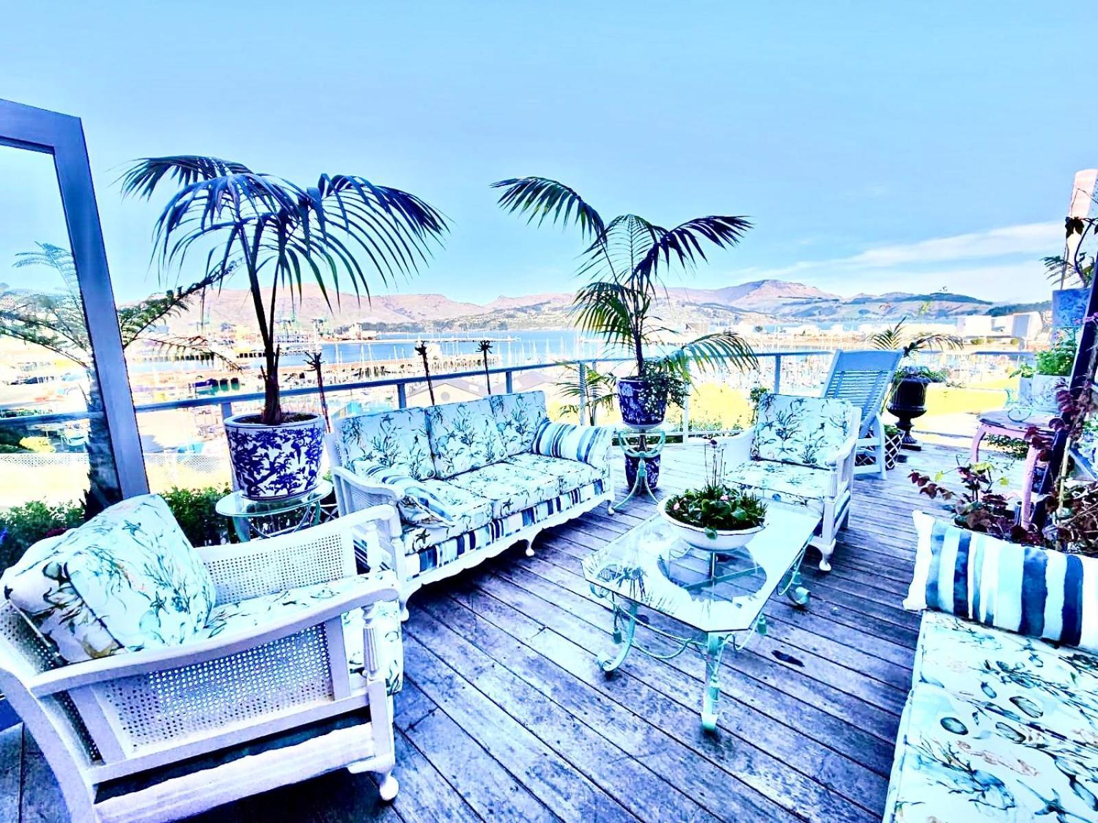 Отель Sea Views In Luxury At Lyttelton Boatique House - 14 Km From Christchurch Экстерьер фото